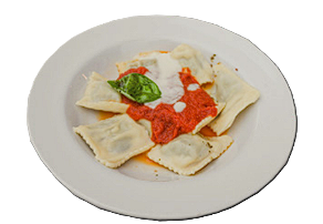 Raviolones de carne y verdura con salsa a elección